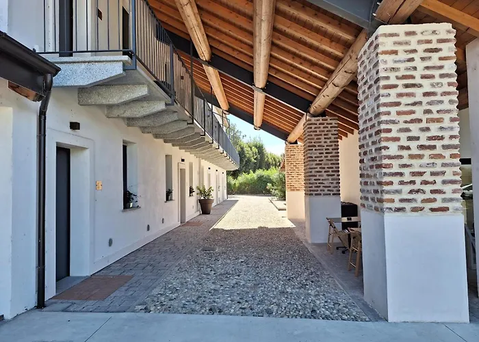 Cascina Mora Bassa